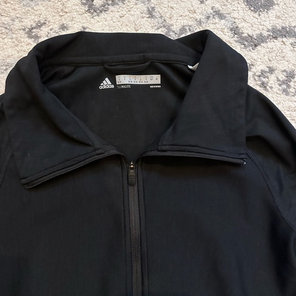 Under Armour and Adidas Women Top Lot - Picture 3 of 9